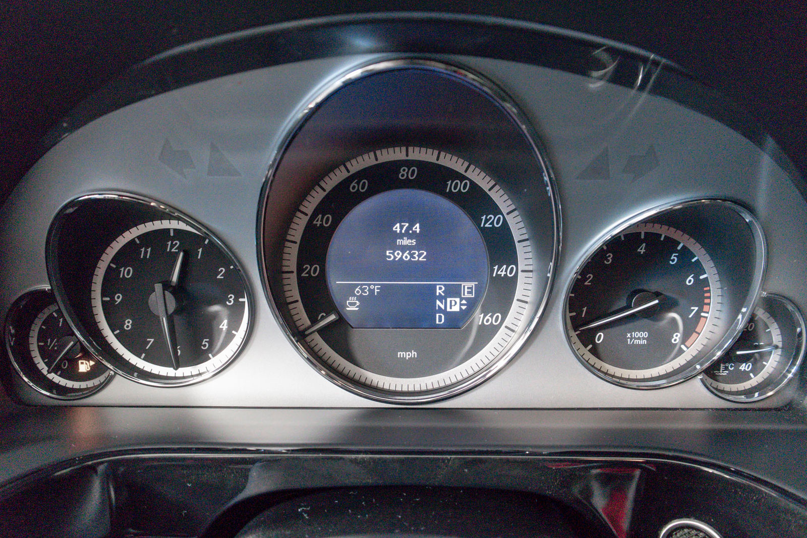 Mercedes-Benz E350 2011 - Image 3