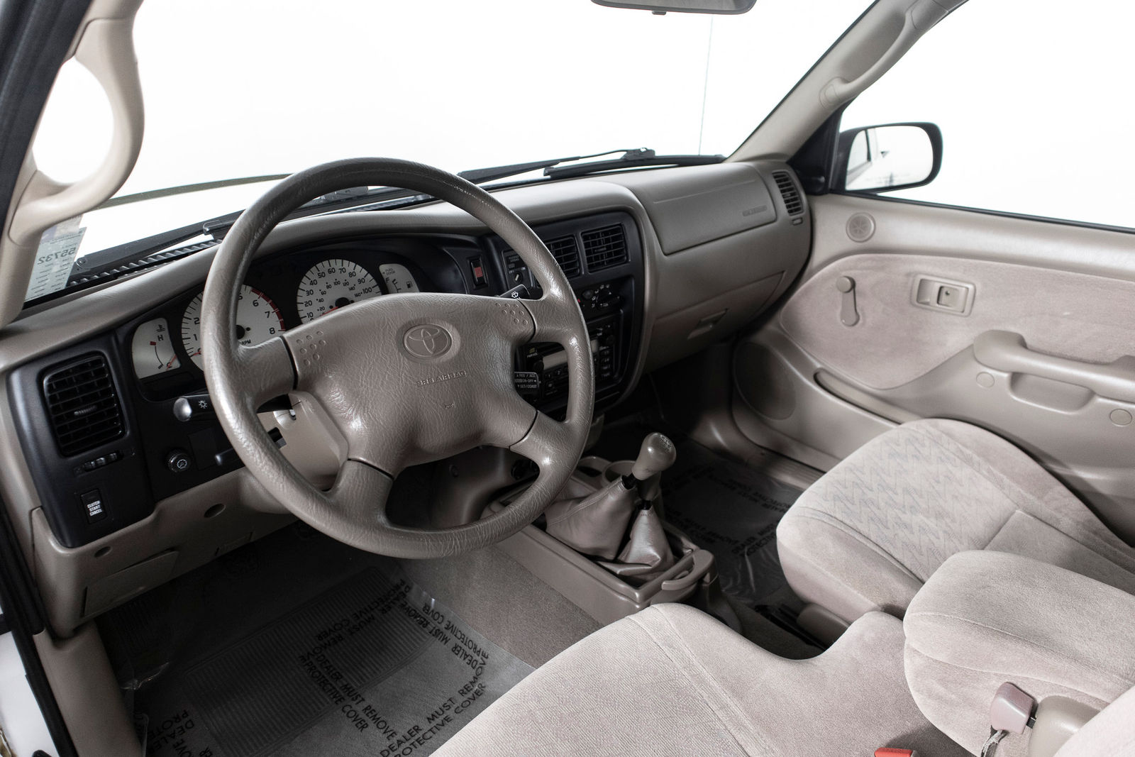 Toyota Tacoma 2002 - Image 5