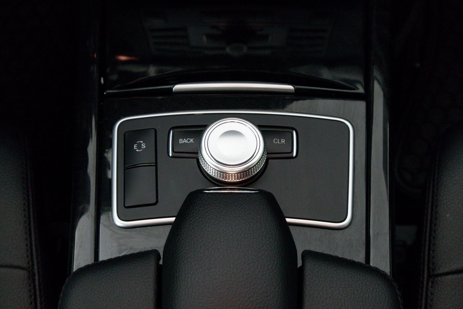 Mercedes-Benz E350 2011 - Image 6