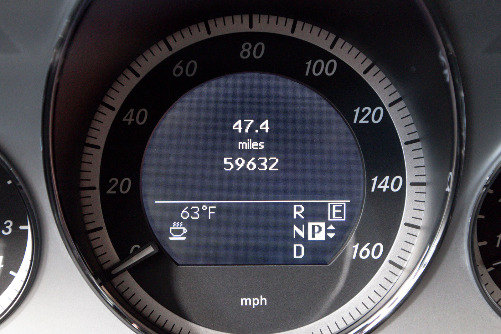 Mercedes-Benz E350 2011 - Image 7