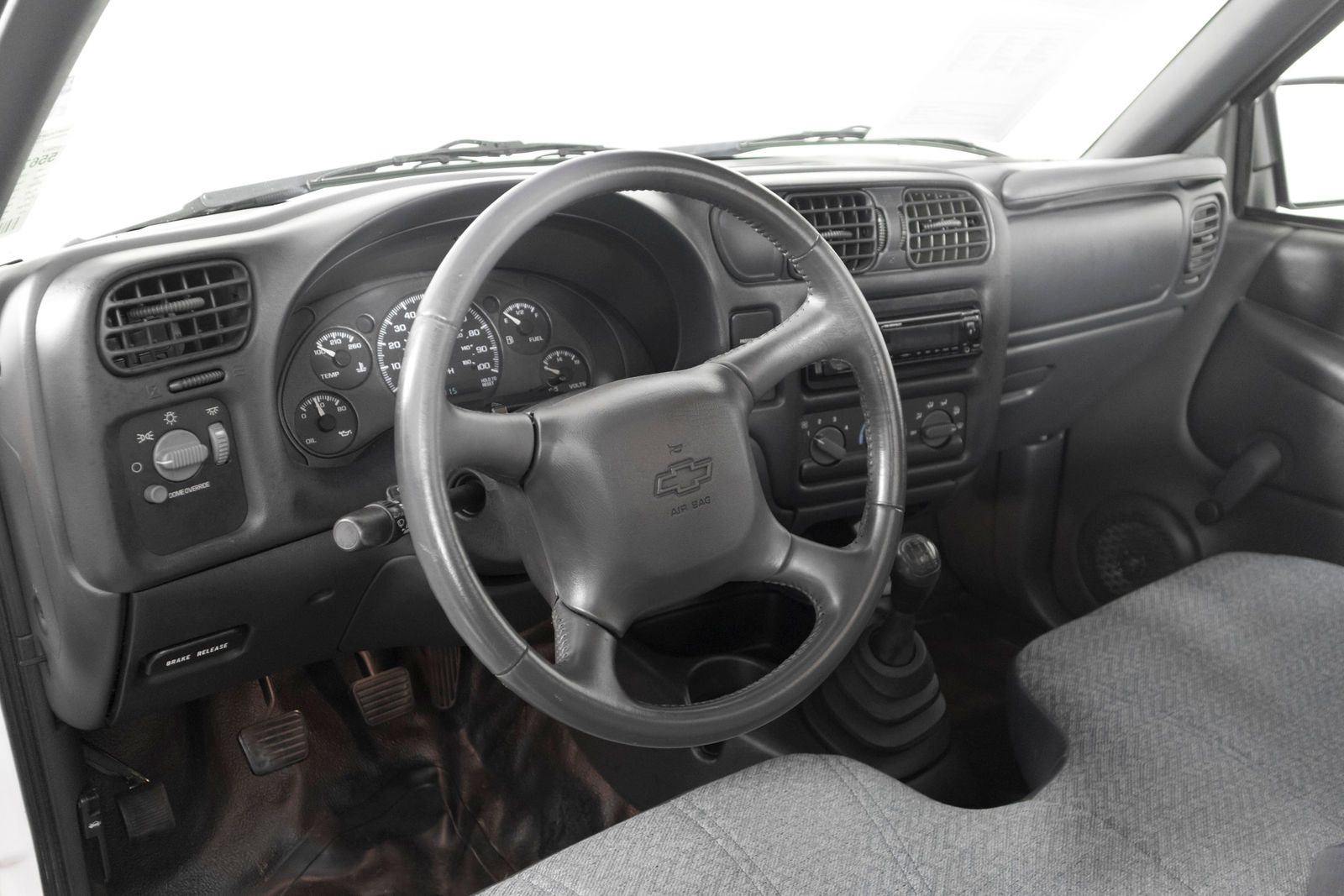 Chevrolet S10 2000 - Image 15